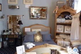 Monclair Of Latrobe &  Madame M  CAFE - Accommodation in Bendigo 0