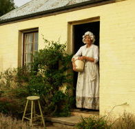 Grannie Rhodes' Cottage - Turn The Key Of Time - Accommodation in Bendigo