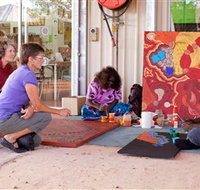 Ngurratjuta Iltja Ntjarra Many Hands Art Centre - Accommodation in Bendigo