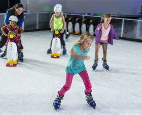 Planet Chill Ice Skating Rink - Accommodation in Bendigo 0