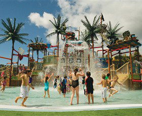 Wet 'n' Wild Water World - Accommodation in Bendigo 0