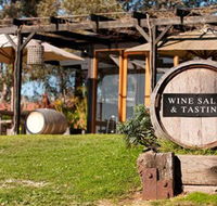 Saint Regis Winery Food  Wine Bar - Accommodation in Bendigo
