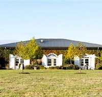 Dominique Portet - Accommodation in Bendigo