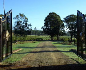 Moorebank Private Vineyard - Accommodation in Bendigo 3
