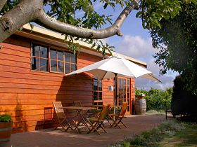 Brook Eden Vineyard - Accommodation in Bendigo 0