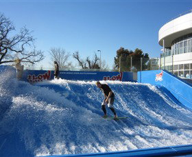 MSAC FlowRider - Accommodation in Bendigo 1