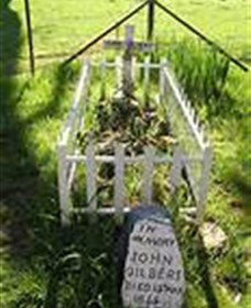 Johnny Gilberts Grave - Accommodation in Bendigo 0