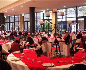 Bathurst Memorial Entertainment Centre - Accommodation in Bendigo 2