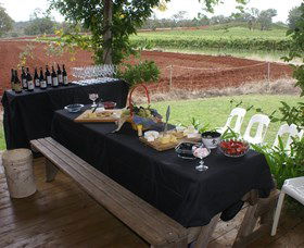 Toppers Mountain Wines - Accommodation in Bendigo 1