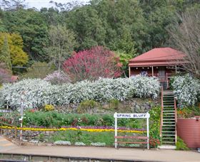 Spring Bluff Railway Station - Accommodation in Bendigo 1