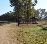 Rouse Hill Estate walk - Accommodation in Bendigo