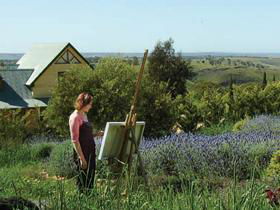 The Jonathan Art Centre - Accommodation in Bendigo 1