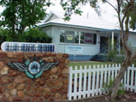 Charleville - Royal Flying Doctor Service Visitor Centre - Accommodation in Bendigo 3