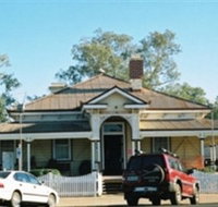 Charleville Pioneers Audio History Board - Accommodation in Bendigo