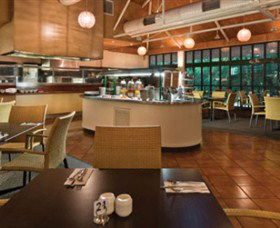 Treetops Restaurant - Accommodation in Bendigo 1