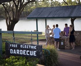 St George Riverbank Walkway - Accommodation in Bendigo 2