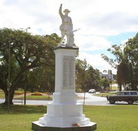 Atherton War Memorial - Accommodation in Bendigo