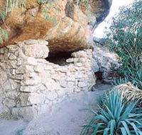 Hermits Caves and Lookout - Accommodation in Bendigo