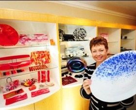 Exclusive Hot Glass Gallery - Accommodation in Bendigo 0