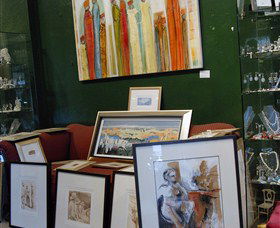 The Moree Gallery - Accommodation in Bendigo 1