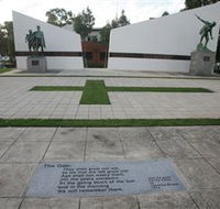 Shepparton Cenotaph - Accommodation in Bendigo