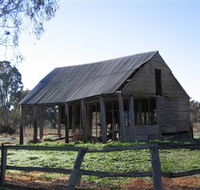 Cobb and Co Stables Morven - Accommodation in Bendigo
