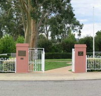 Japanese and Australian War Cemeteries - Accommodation in Bendigo