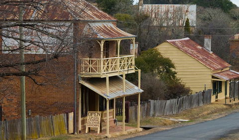 Village Walking Track - Accommodation in Bendigo 0