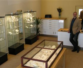 Ixtlan Melbourne Jewellery Store - Accommodation in Bendigo 1
