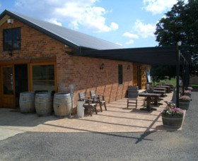 Eling Forest Cellar Door And Cafe - Accommodation in Bendigo 3