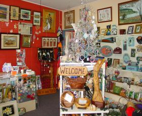 Country Brushstrokes - Accommodation in Bendigo 0