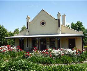 Quondong Cottage - Accommodation in Bendigo 0