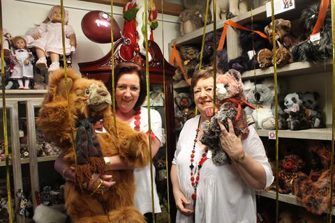 Campbells Store Craft Centre - Accommodation in Bendigo 10