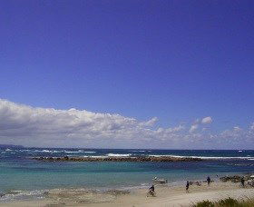 Peaceful Bay - Accommodation in Bendigo 0