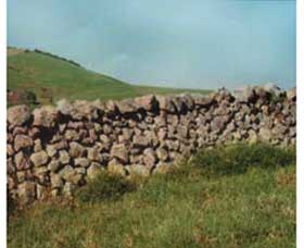 Historic Dry Stone Walls - Accommodation in Bendigo 0