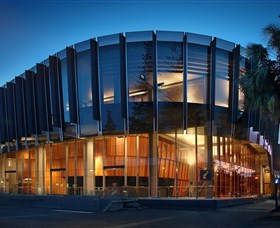 Glasshouse - Accommodation in Bendigo 0