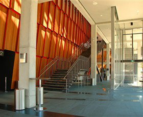 Glasshouse - Accommodation in Bendigo 1