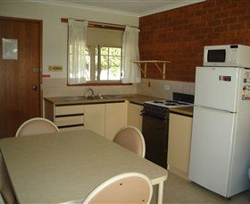 Greenways Holiday Units - Accommodation in Bendigo 6