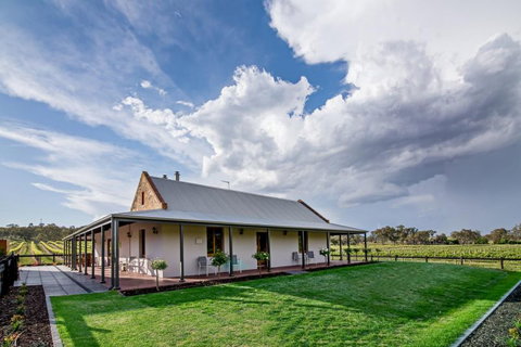 Brockenchack Vineyard - Accommodation in Bendigo 0