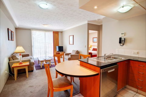 Palazzo Colonnades - Accommodation in Bendigo 0