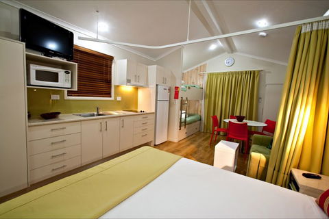 BIG4 Adventure Whitsunday Resort - Accommodation in Bendigo 3