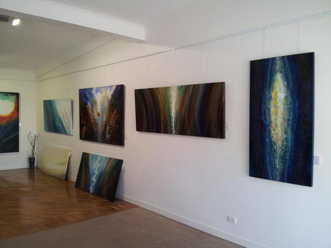 Greg Stevenson Art - Accommodation in Bendigo 1