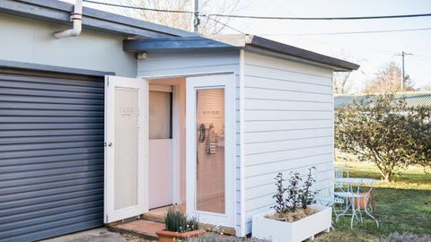 Gallery Of Small Things - Accommodation in Bendigo 0