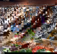 Adelaide Central Market with Cleland Wildlife Park and Mount Lofty Summit - Accommodation in Bendigo