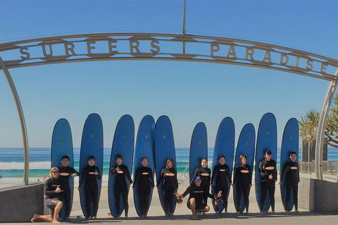 Learn To Surf At Surfers Paradise On The Gold Coast - Accommodation in Bendigo 6