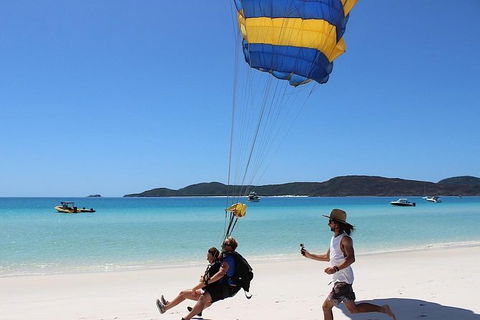 Whitehaven Beach Tandem Skydive With Beach Landing! - Accommodation in Bendigo 1
