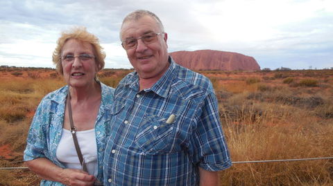 Uluru (Ayers Rock) Sunset With Outback Barbecue Dinner And Star Tour - Accommodation in Bendigo 8