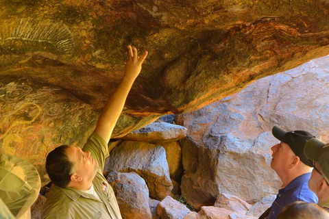 Uluru Small Group Tour Including Sunset - Accommodation in Bendigo 9