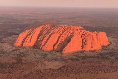 Scenic Flight: Uluru & Kata Tjuta - Accommodation in Bendigo 7
