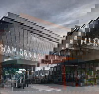 Horsham Town Hall  Regional Art Gallery - Accommodation in Bendigo